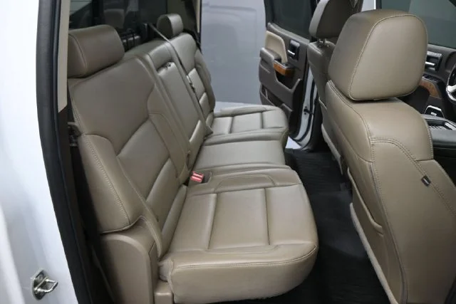 Used 2018 White GMC SLT image 16