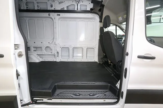 Used 2024 White Ford Base image 17