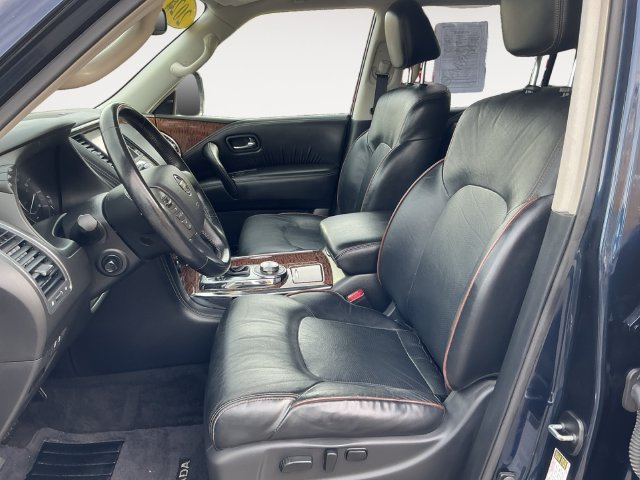Used 2020 Blue Nissan SL image 10