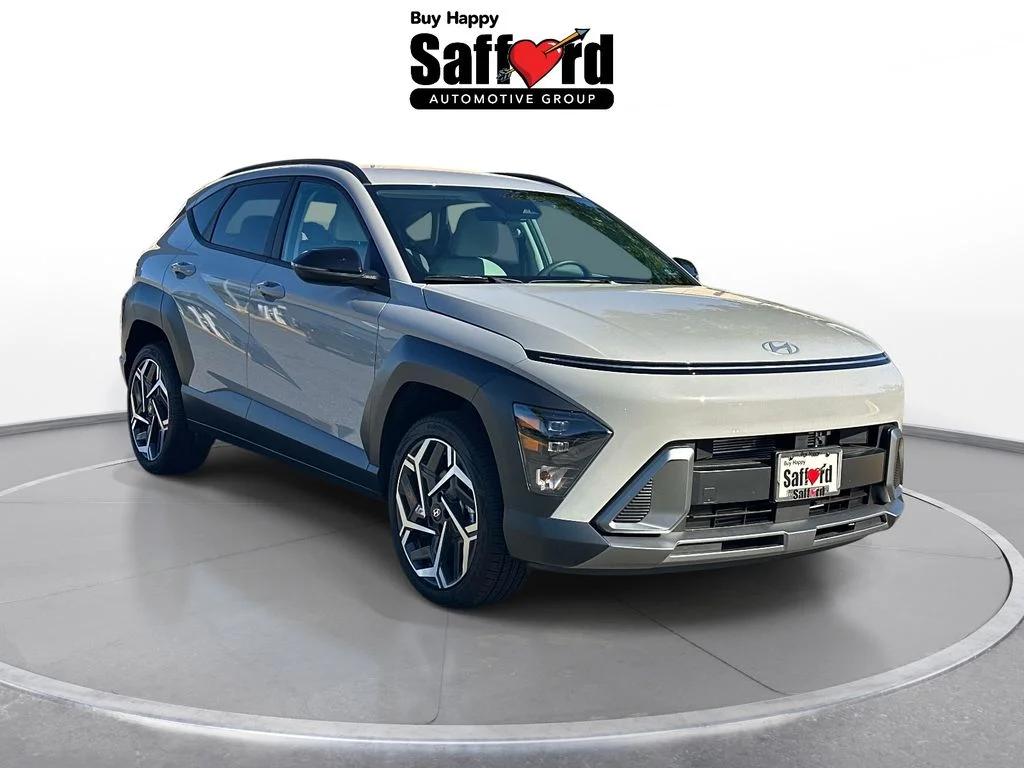 Used 2026 Gray Hyundai SEL Premium image 9