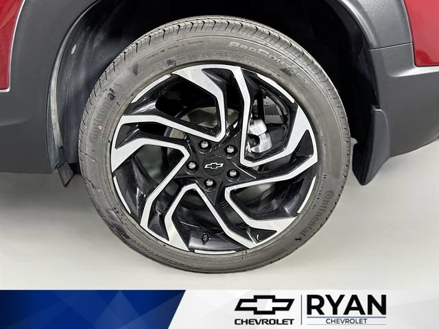Used 2025 Crimson Metallic Chevrolet RS image 30