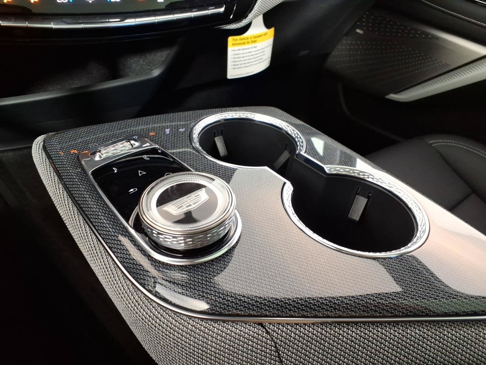 2026 Cadillac OPTIQ Sport - Photo 17