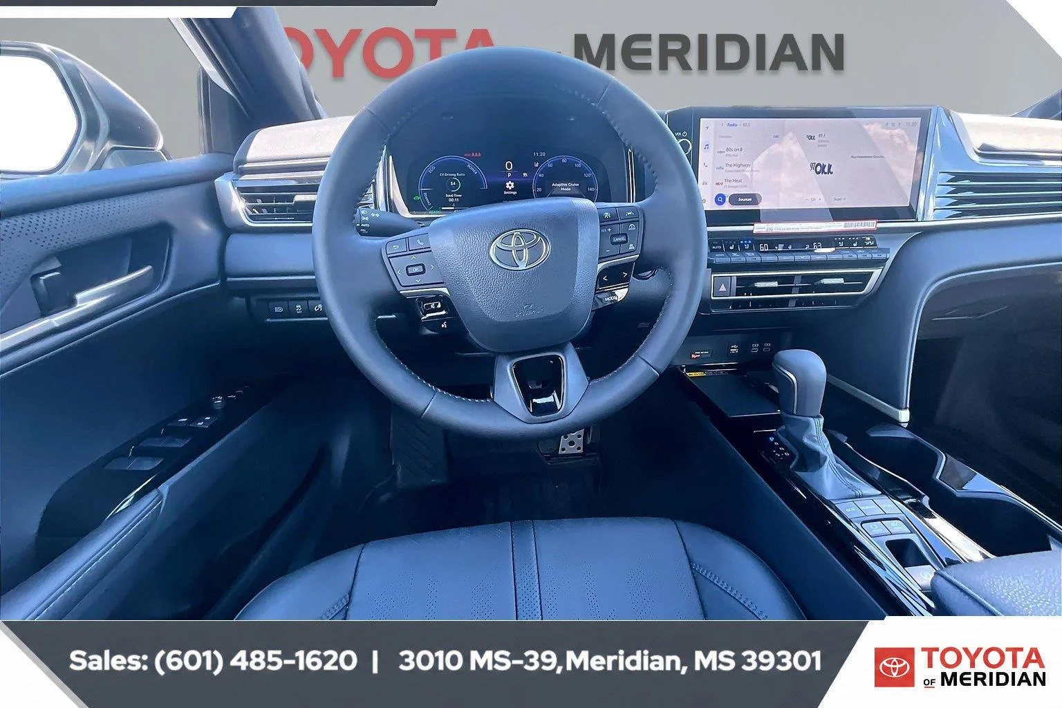 Used 2026 Wind Chill Pearl Toyota XSE image 5