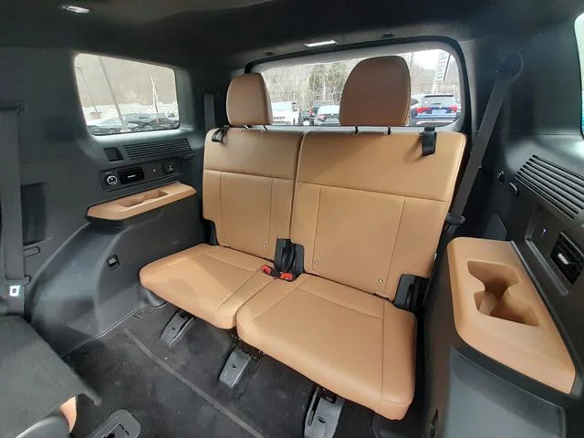 Used 2026 White Hyundai Calligraphy image 57