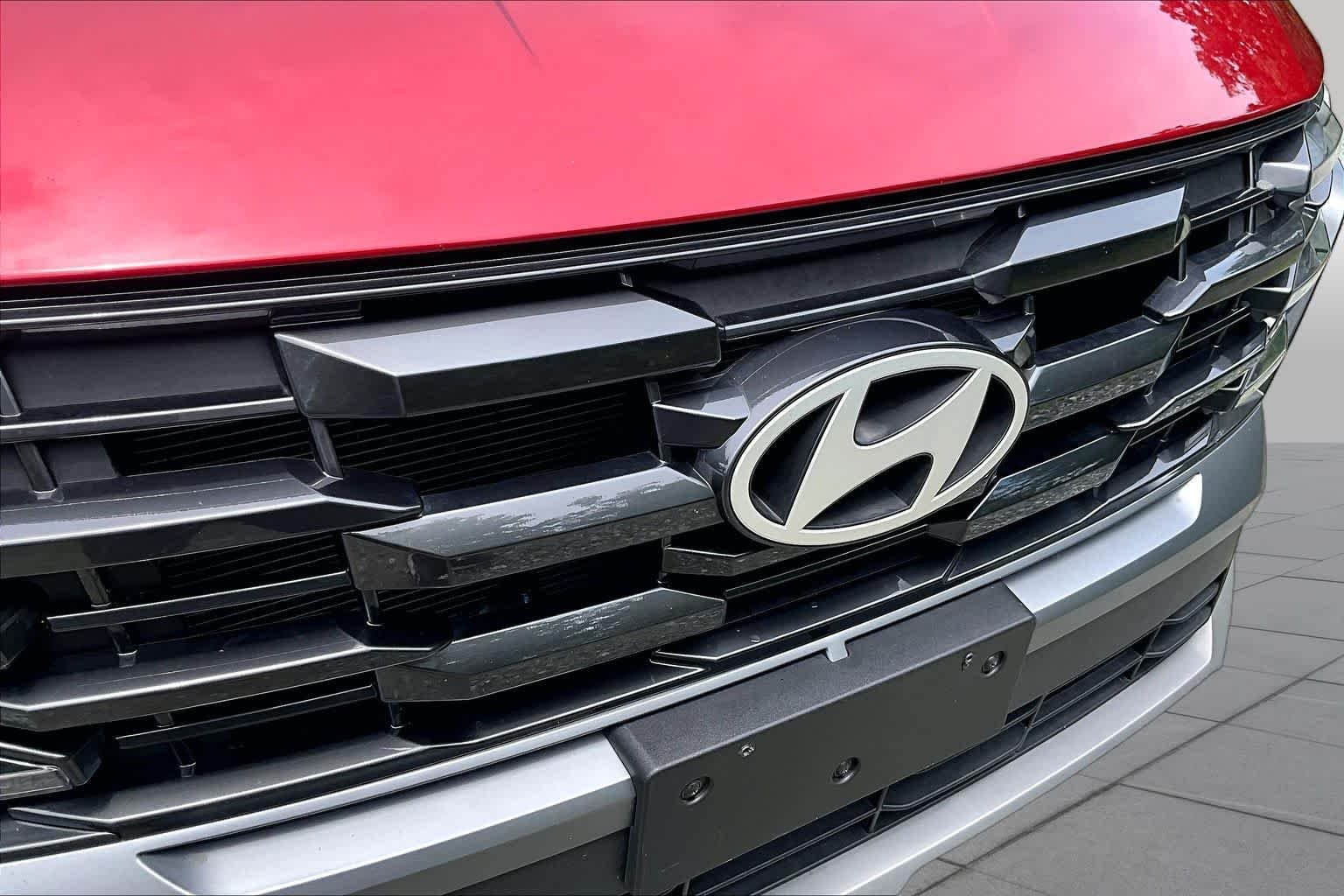 Used 2026 Ultimate Red Hyundai SEL image 30
