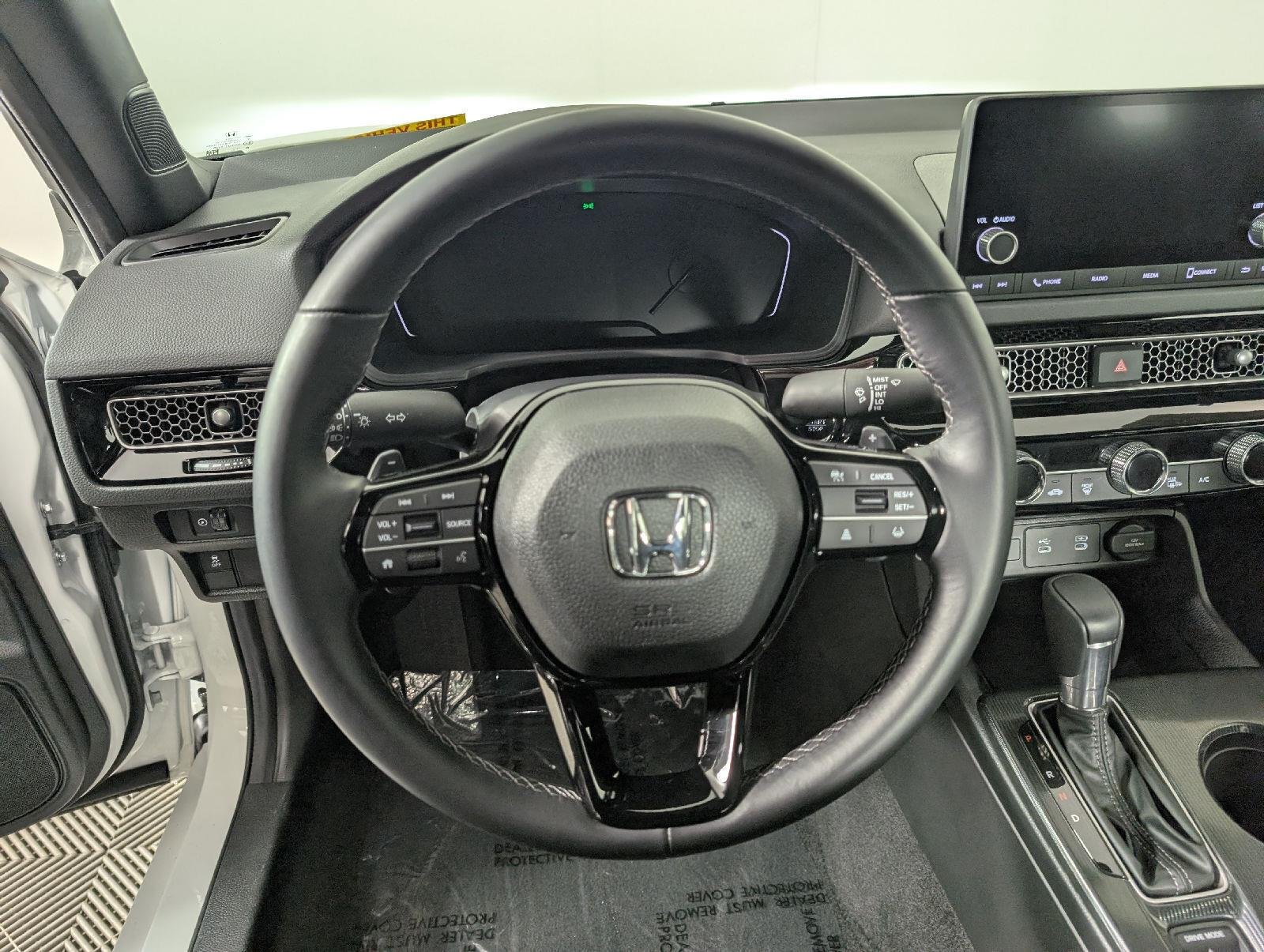 Certified Used 2025 Platinum White Pearl Honda Sport image 15