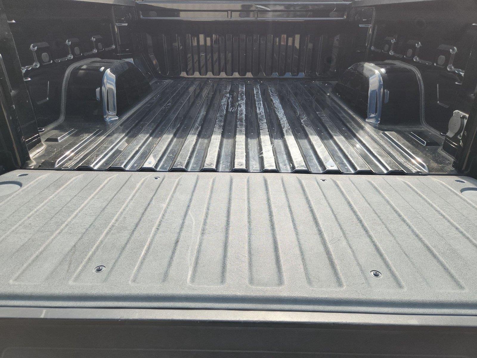 2022 Chevrolet Silverado 1500 Limited LT - Photo 24