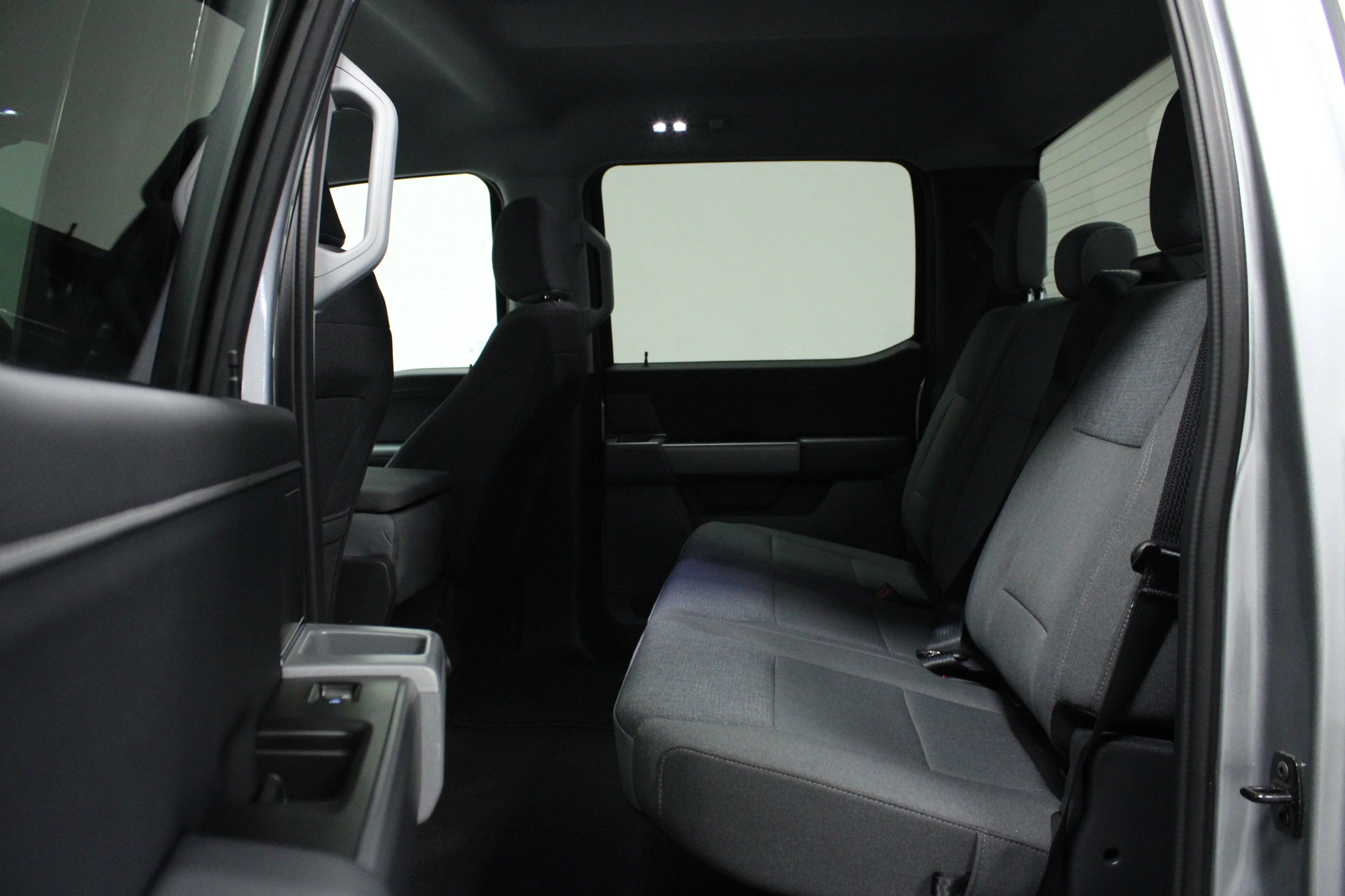 Used 2025 Iconic Silver Metallic Ford XLT image 13