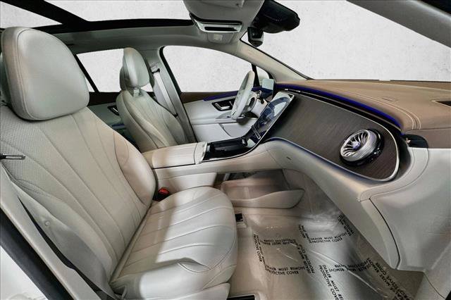 New 2026 Polar White Mercedes-Benz EQE 320+ image 55