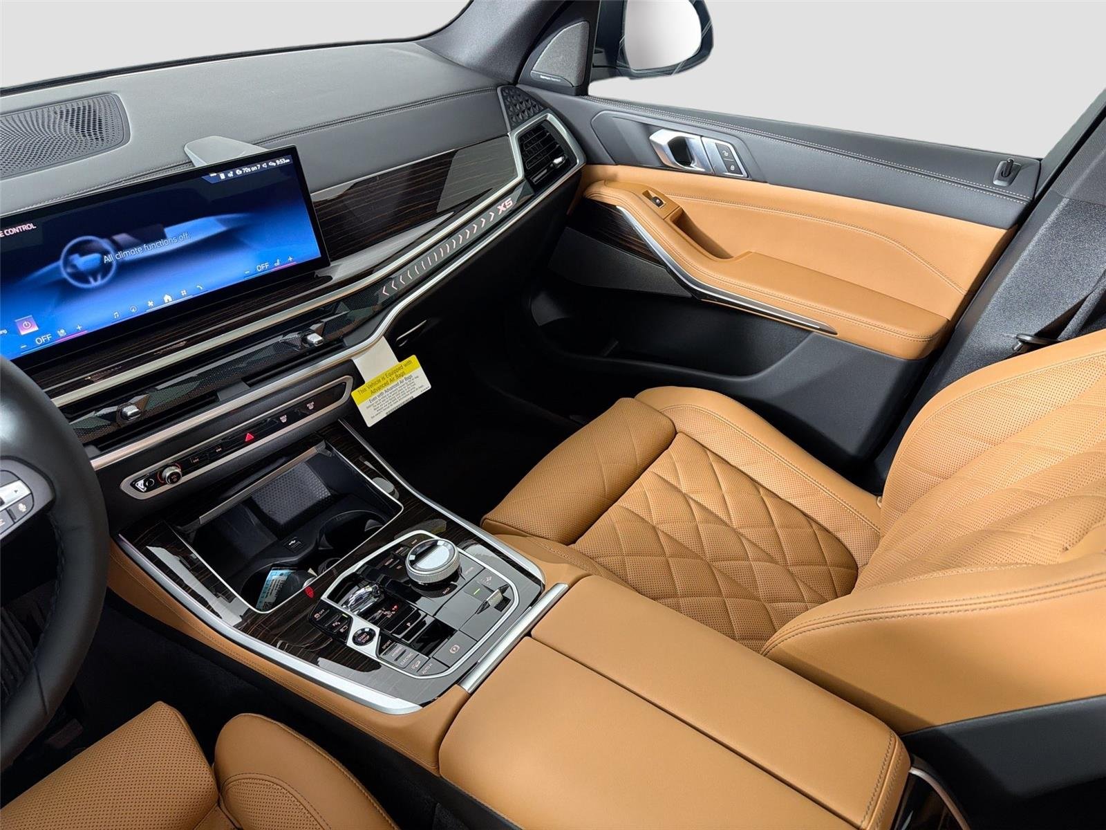 New 2026 Skyscraper Grey Metallic BMW xDrive50e image 48