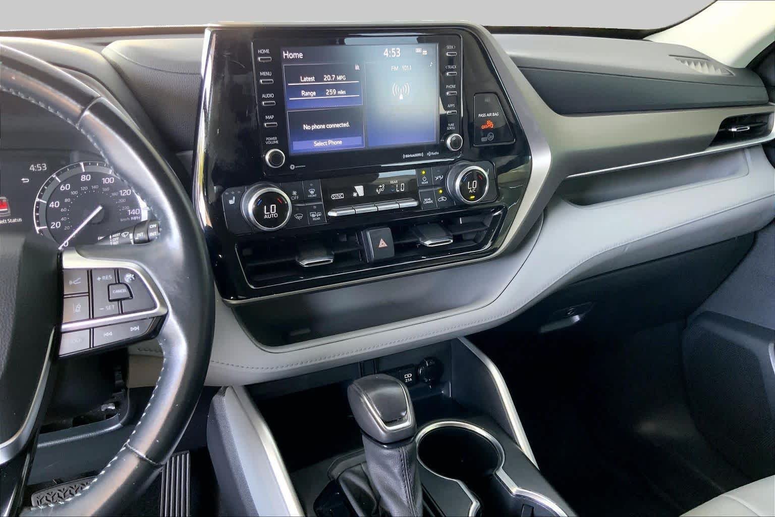 Used 2021 Blizzard Pearl Toyota XLE image 7