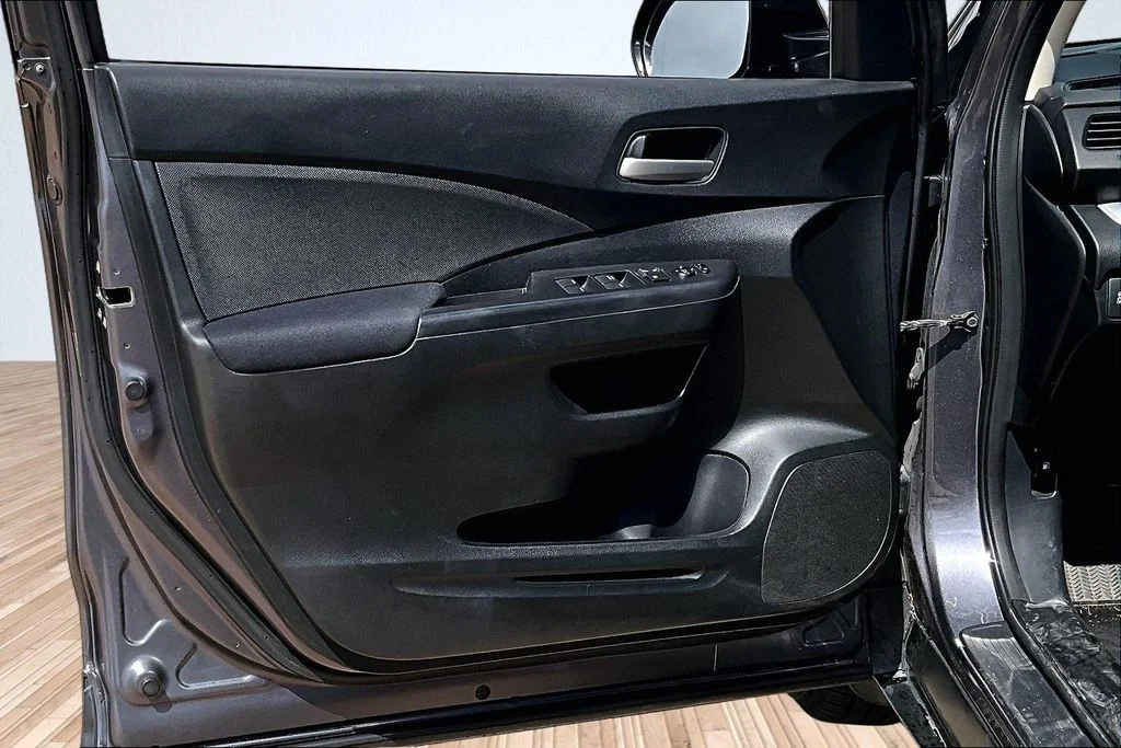 Used 2016 Gray Honda LX image 15
