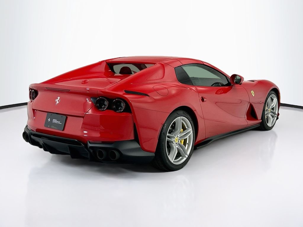 Used 2023  Ferrari Base image 13