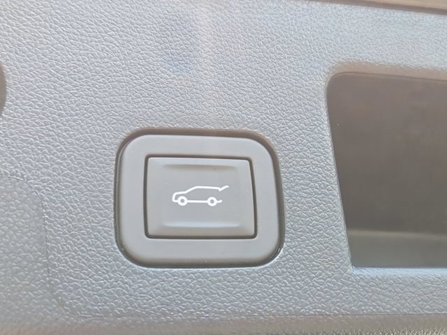 New 2026 Ebony Twilight Metallic GMC Elevation image 12