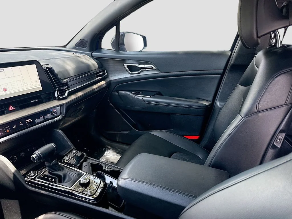 Used 2025 Blue Kia X-Line image 24