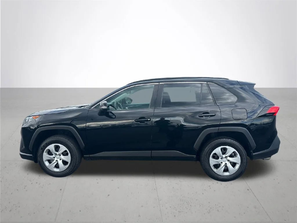 Used 2021 Black Toyota LE image 10