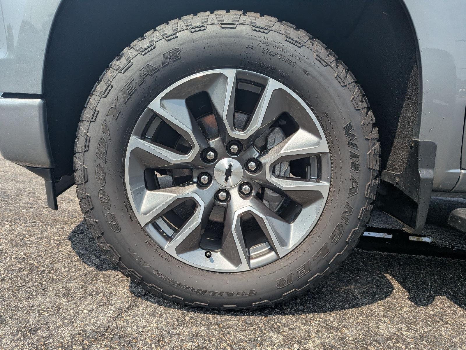 Used 2025 Sterling Gray Metallic Chevrolet RST image 11