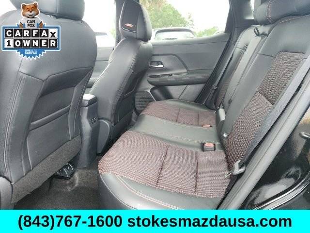 Used 2025 Black Nissan SR image 21
