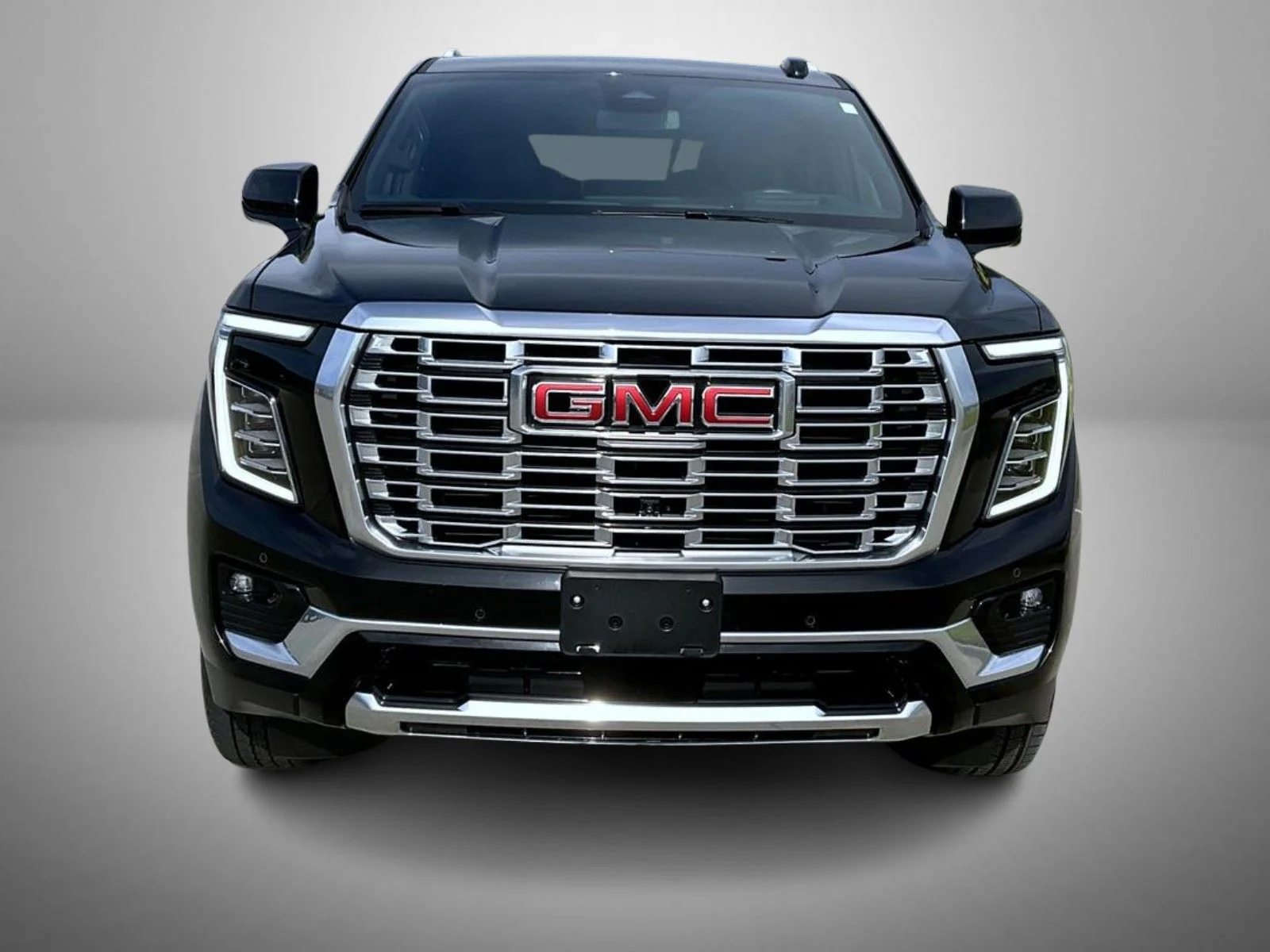 Used 2025 Black GMC Denali image 2