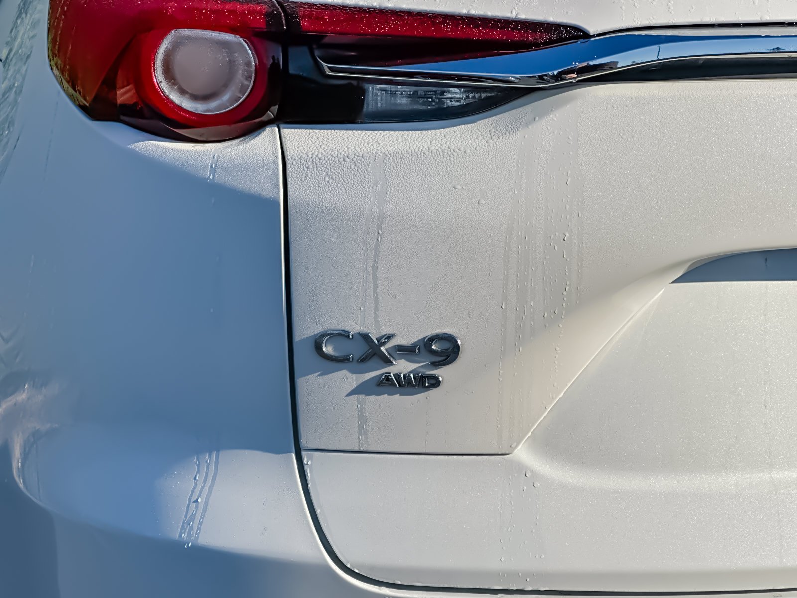 Used 2023 White Mazda Touring Plus image 27