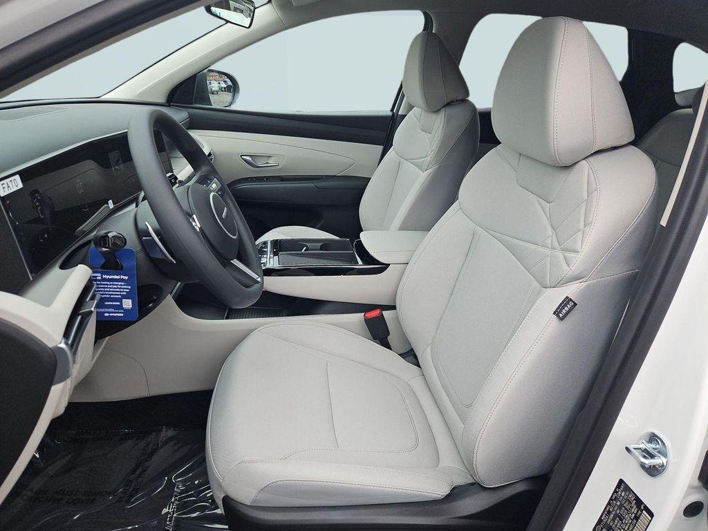 New 2026 White Hyundai SEL AWD image 21