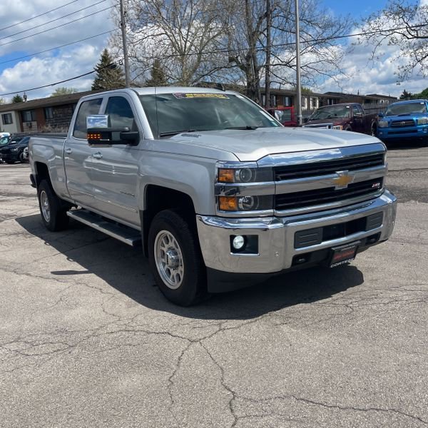 2015 Chevrolet Silverado HD LTZ 4WD Crew Cab Standard Box's photo