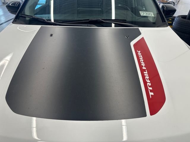 Used 2022 White Jeep Trailhawk image 17