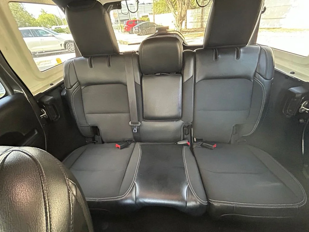 Used 2021 Gray Jeep Unlimited Sport image 13