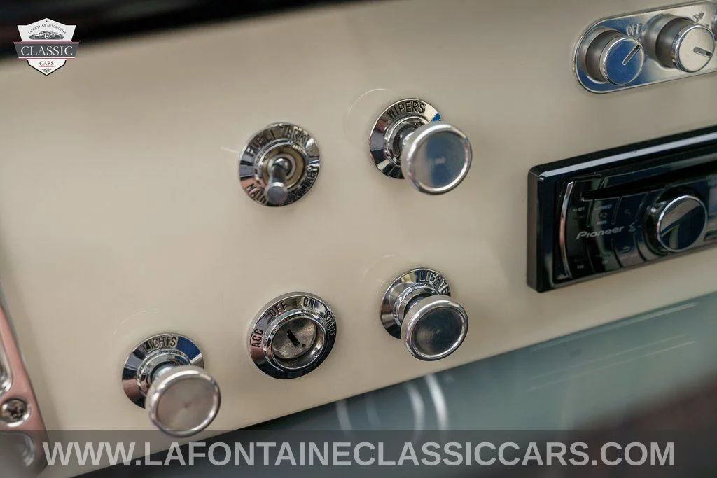 Used 1969  Ford 4x4 image 105