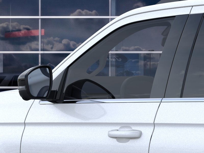 New 2026 Star White Metallic Tri-Coat Ford MAX Active image 45