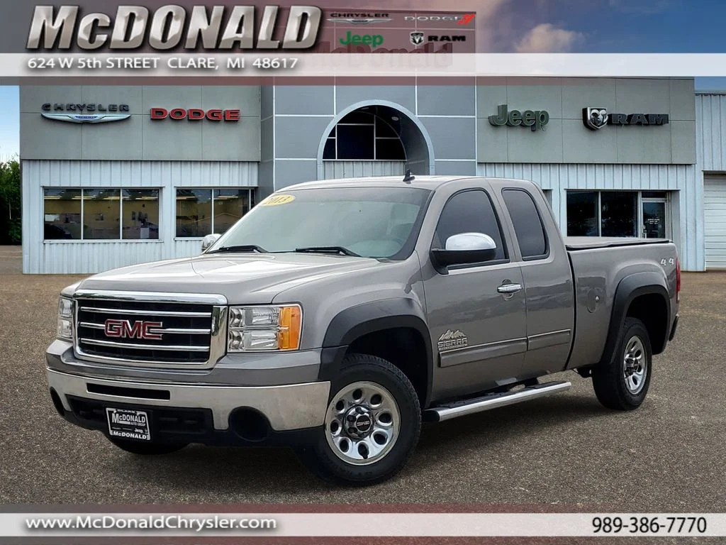 2013 GMC Sierra 4WD Extended Cab SL MWB's photo