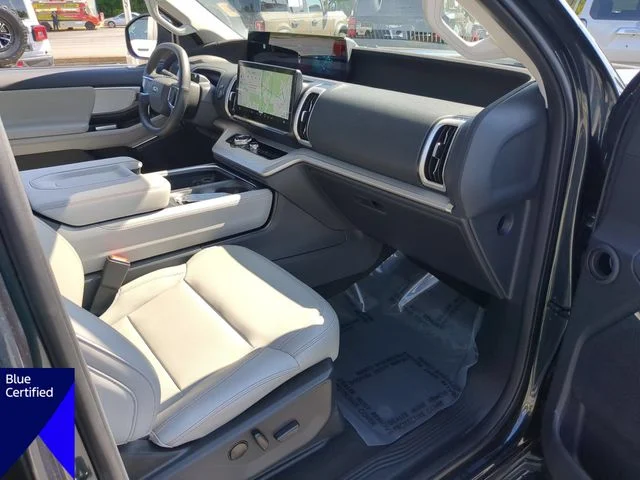 Used 2025 Blue Ford Active image 38