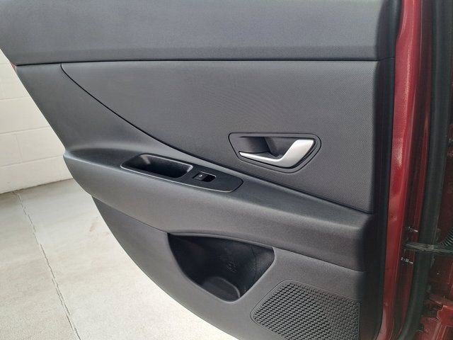 Used 2024 Red Hyundai SEL image 28