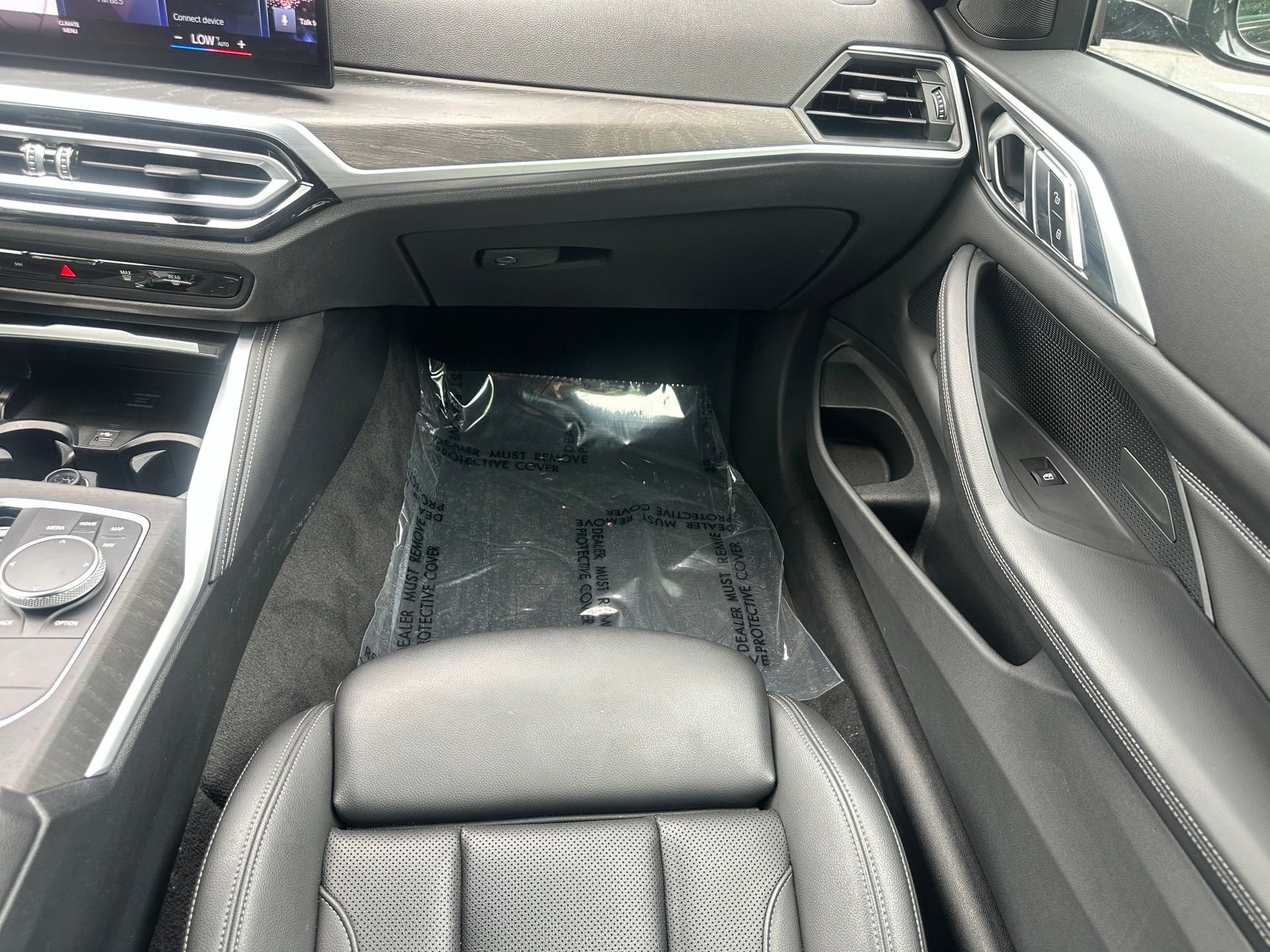 Used 2024 Black BMW M440i xDrive image 19