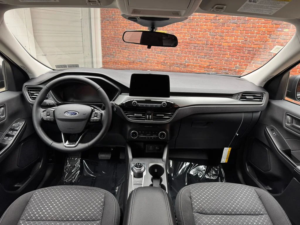 New 2026 Agate Black Metallic Ford Active® image 12