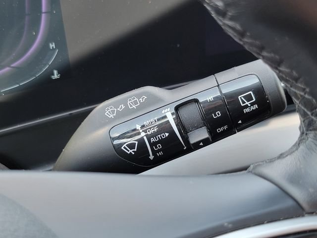 Used 2023 Blue Kia EX image 16