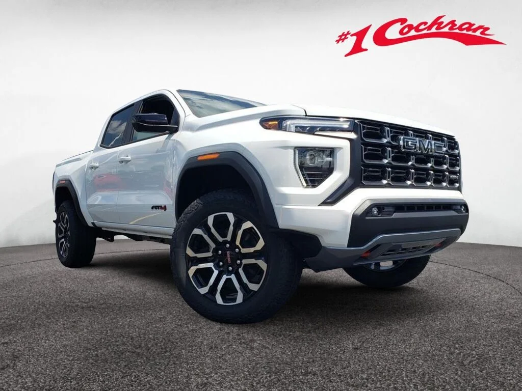2026 GMC Canyon 4WD AT4 Crew Cab Short Box's photo