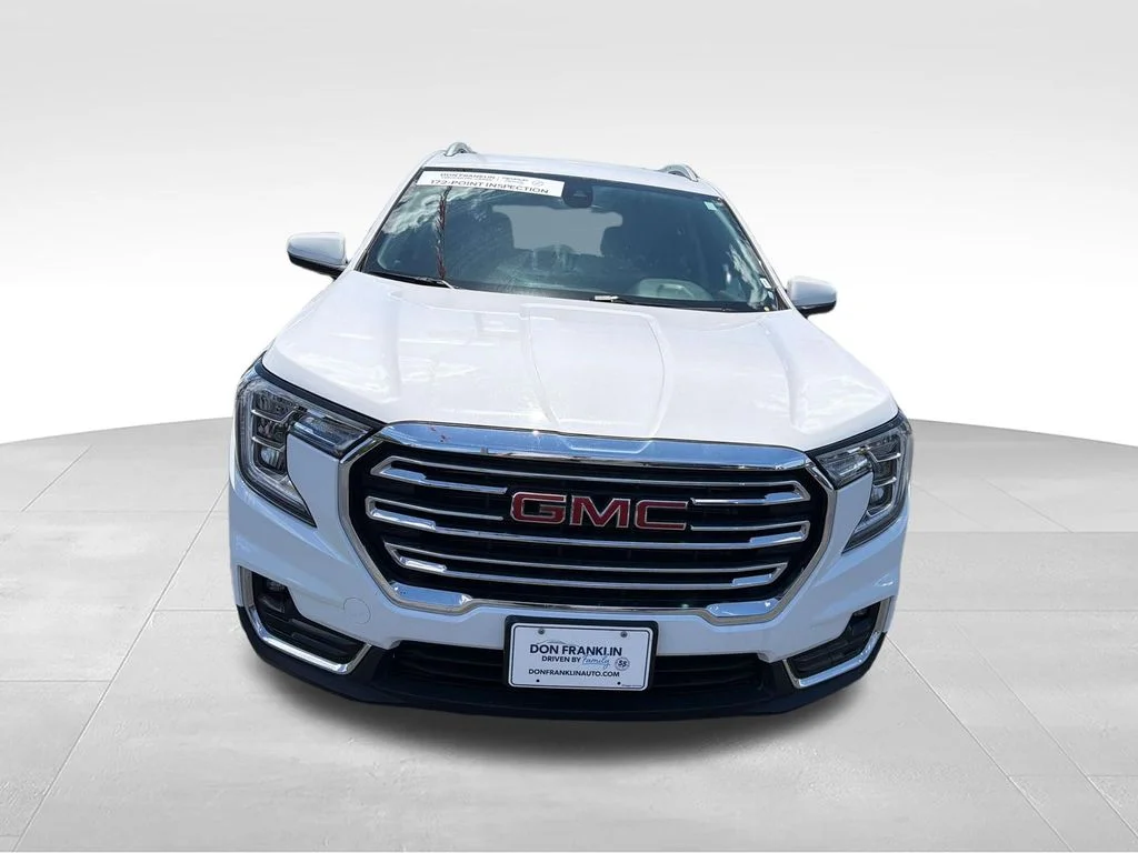Certified Used 2024 White GMC SLT image 10