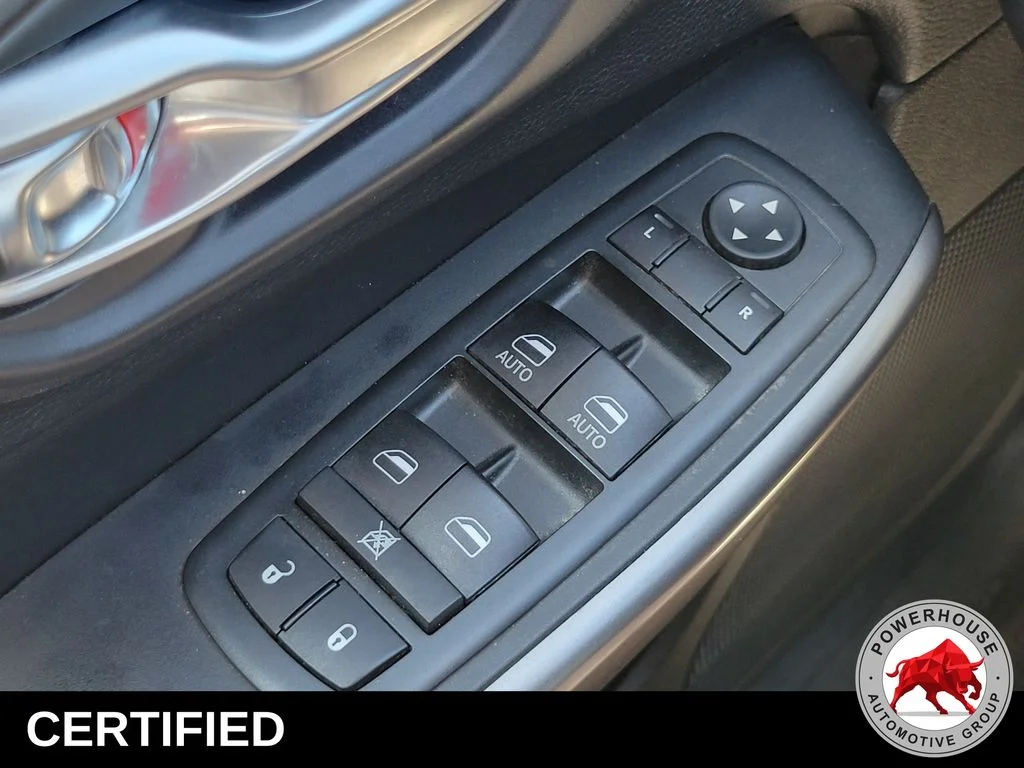 Used 2020 Gray Jeep Latitude Plus image 26