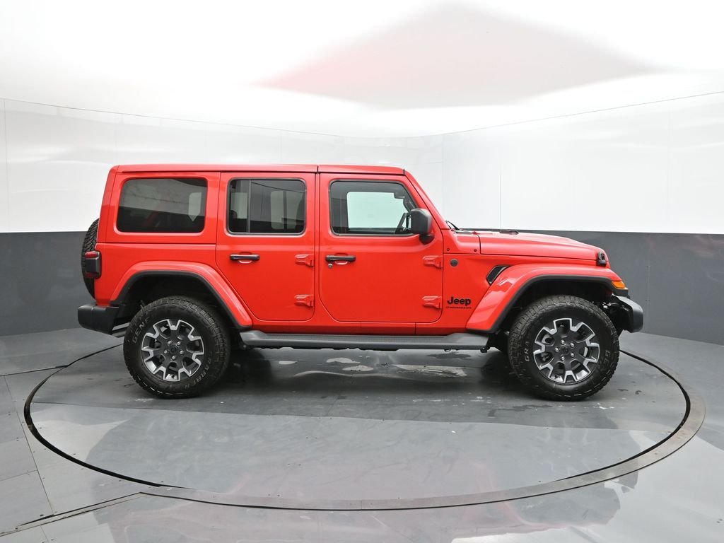 New 2025 Firecracker Red Clear-Coat Exterior Paint Jeep Sahara image 26