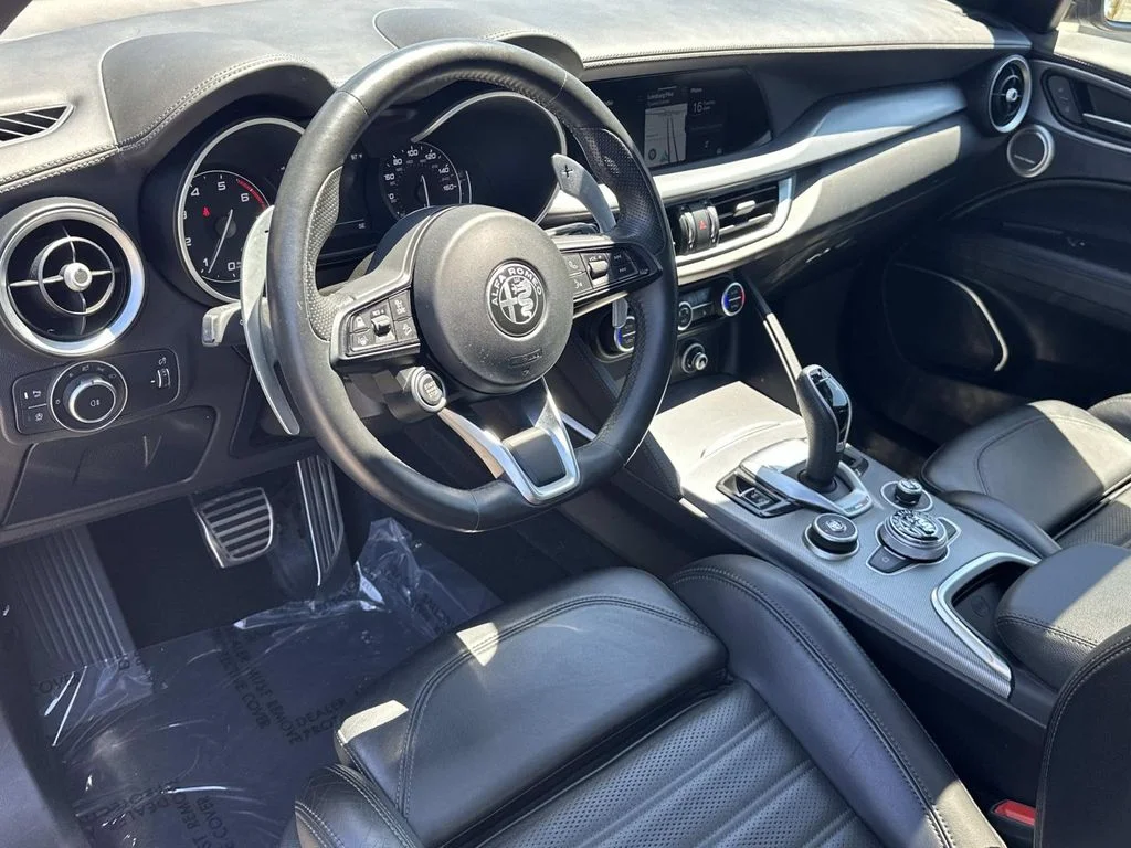 Used 2022 Ocra GT Tri-Coat Alfa Romeo Veloce image 2