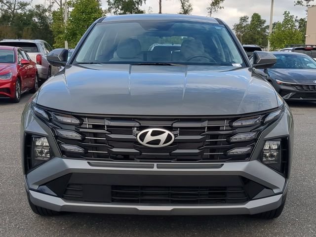 Used 2025 Gray Hyundai SE image 9