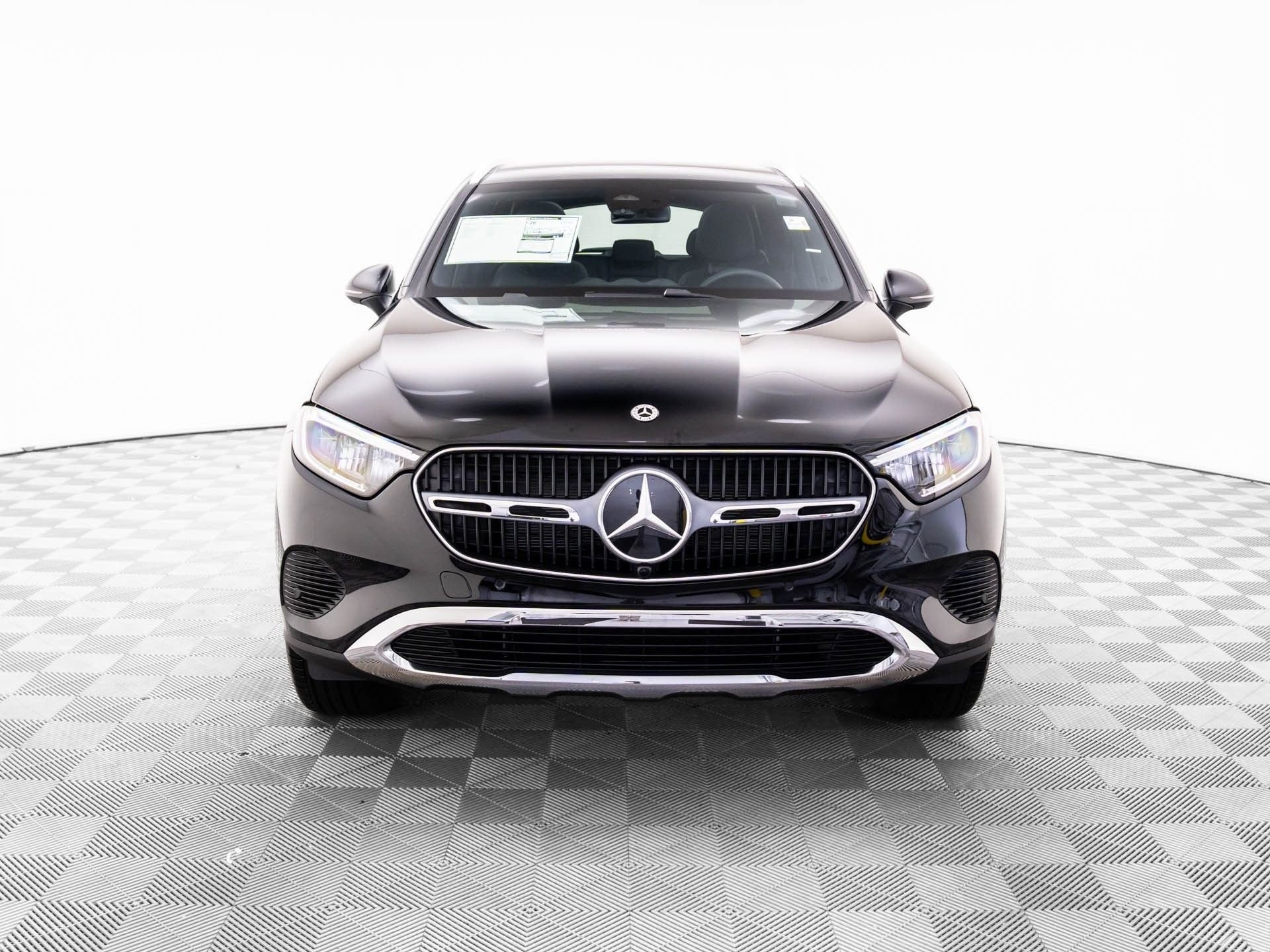 New 2026 Black Mercedes-Benz GLC 300 image 8