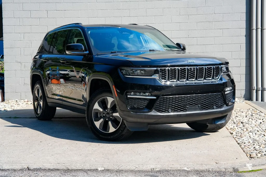 b*u様 Creek グレー Pre-Owned 2022 Jeep Grand Cherokee 4xe 4D Sport Utility in Butler