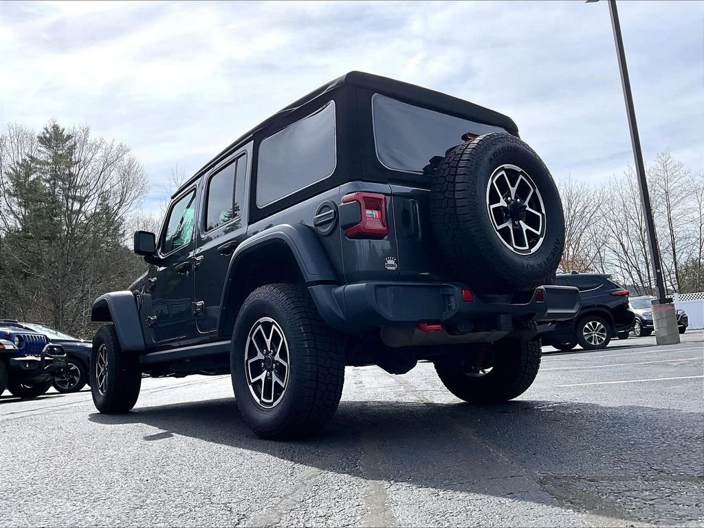 Used 2024 Gray Jeep Rubicon image 6