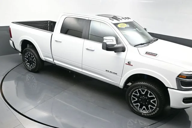 Used 2025 White Ram Limited image 48