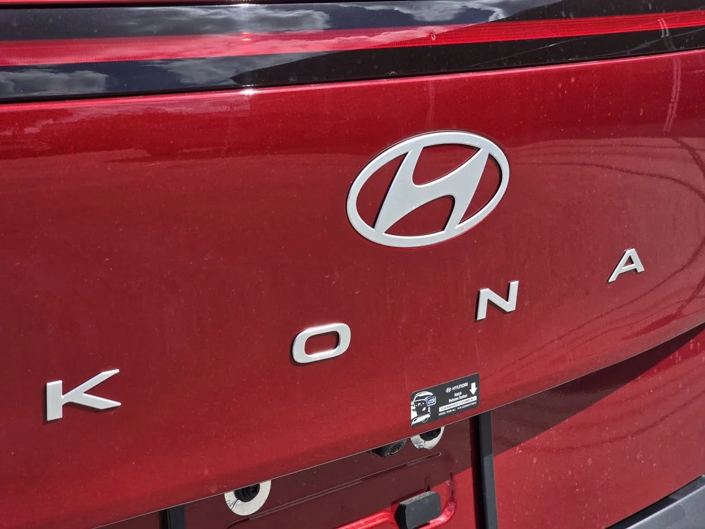 New 2026 Red Hyundai SEL Premium image 6