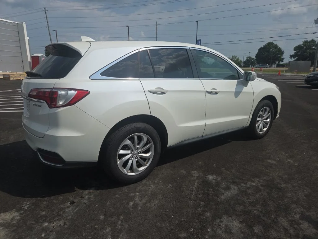 Used 2016  Acura Base image 11