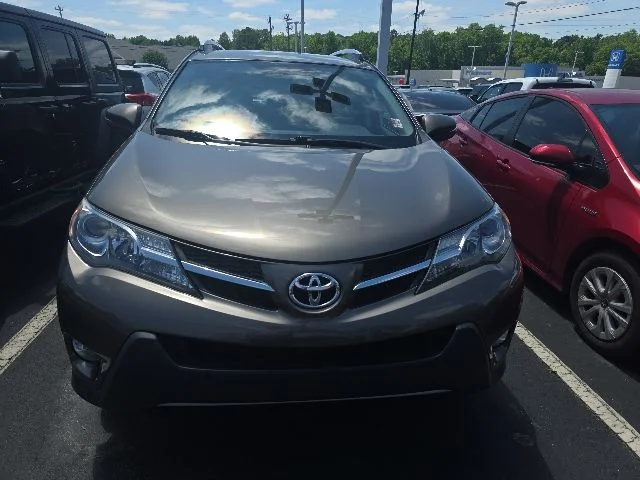 2013 Toyota RAV4 XLE