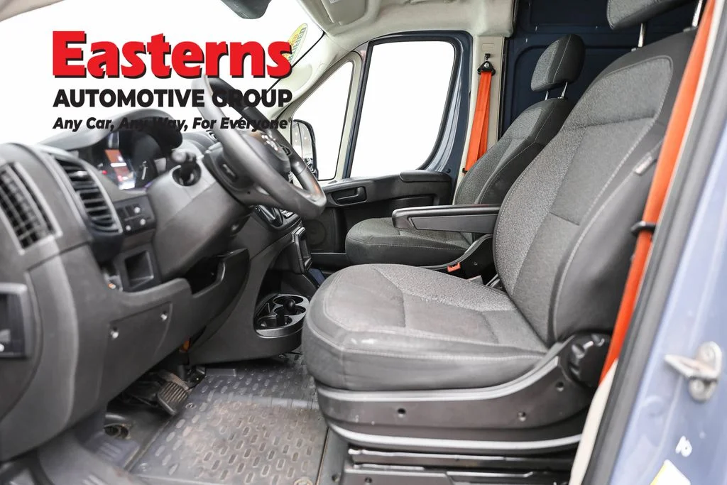 Used 2022 Blue Ram High Roof image 15
